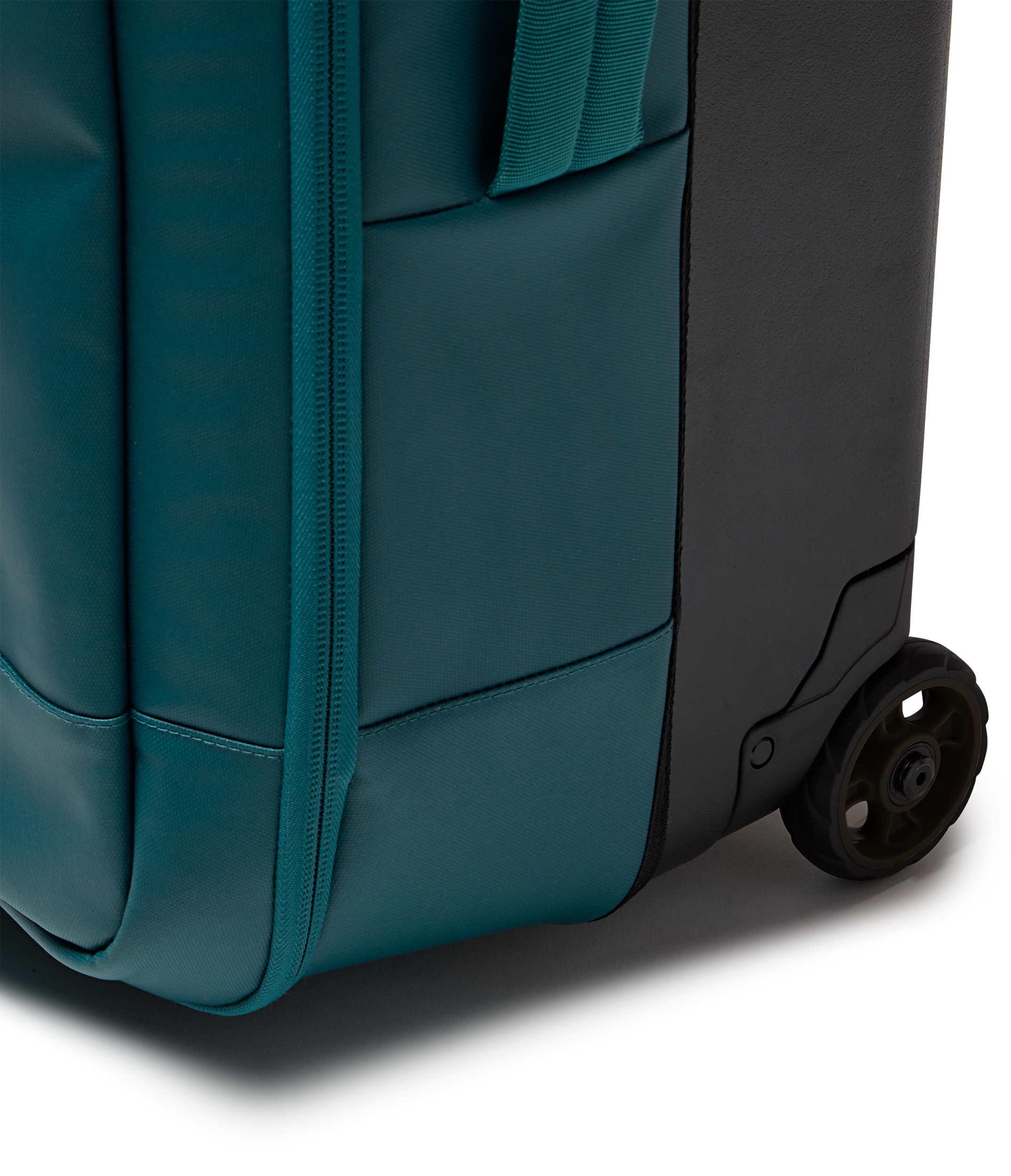 Good Latitude 30" Rolling Duffel