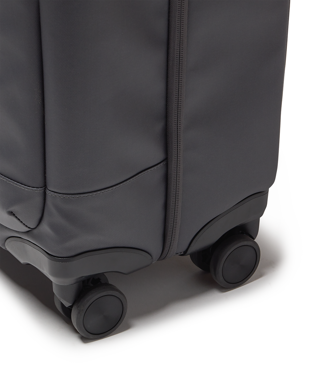 Good Latitude 22" Carry On