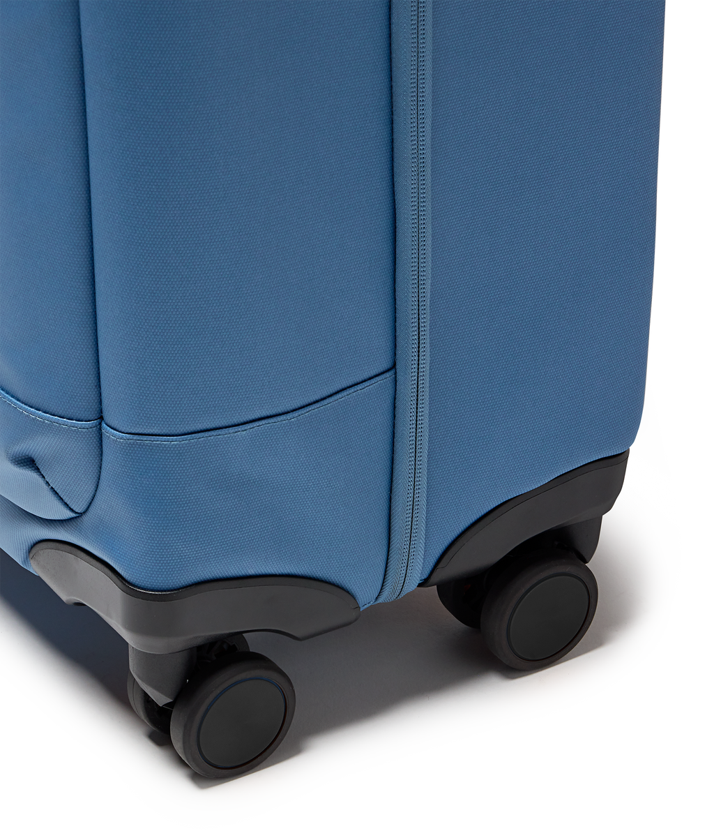 Good Latitude 22" Carry On